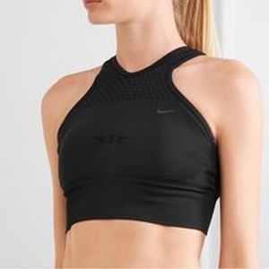 Nike pro fit dry seamless jacquard high neck sports bra medium.